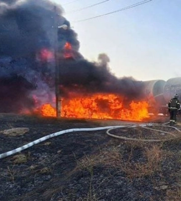 Недалеко от Мелитополя ВСУ разбомбили железнодорожный состав оккупантов (фото, видео)