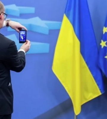 Сикорский про вступление Украины в ЕС: мы поддерживаем, но у нас есть свои требования
