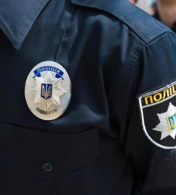 У Київській області чоловік поранив з автомата двох людей, стрільця затримали — відео