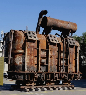 «Битва за світло»: енергетики показали зруйнований Росією трансформатор 