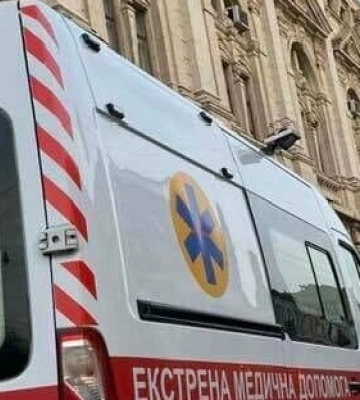 13 разів зупинялося серце у хворого дорогою до львівської лікарні