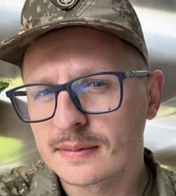 Фронтмен луцького гурту започаткував поетичну ініціативу для людей з порушенням слуху та зору