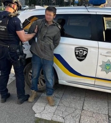 В Ужгороде задержан мужчина, взорвавший гранату возле дома