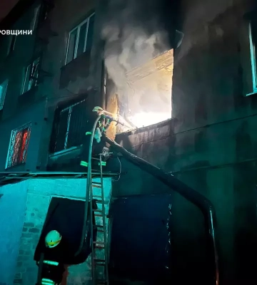 На Дніпропетровщині під час пожежі у будинку загинула жінка