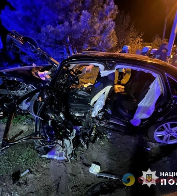 В Одеському районі зіштовхнулися дві автівки, один з водіїв загинув