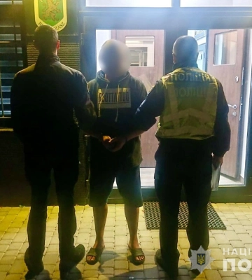 У Мідяниці на Берегівщині син під час сварки вбив батька кухонним ножем у груди (ФОТО)
