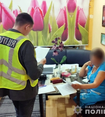 Жительку Рівненщини та її співмешканця викрили на вимаганні 15 тис. доларів у судді