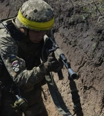 Противник уперся в Покровск и Селидово. Обзор боевых действий