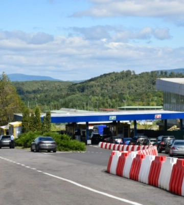 52-річного жителя Кропивницького затримали з підробленим посвідченням на кордоні зі Словаччиною
