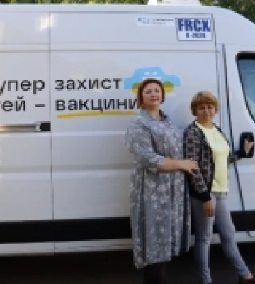 Миколаївський центр контролю та профілактики хвороб доставив до медзакладів 2396 доз вакцини  від COVID-19