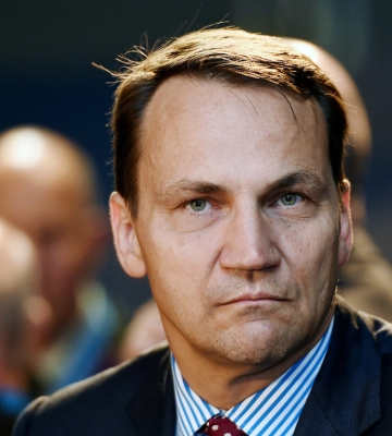 Після заяви про Крим польський міністр сказав, коли закінчиться війна в Україні
