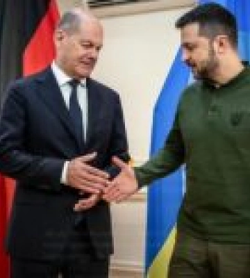 Зеленський у Нью-Йорку зустрівся із Шольцом