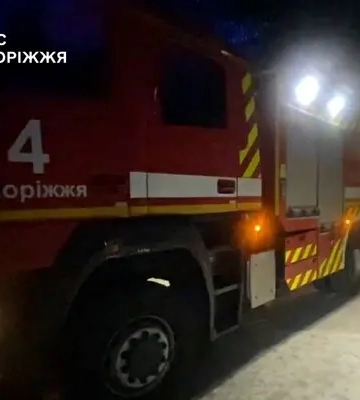 Росіяни повторно поцілили по критичній інфраструктурі і будинках у Запоріжжі: є жертва та поранені