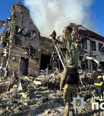За добу росіяни понад 3 тис. разів обстріляли Донеччину, атакувавши 17 населених пунктів, двоє людей загинуло