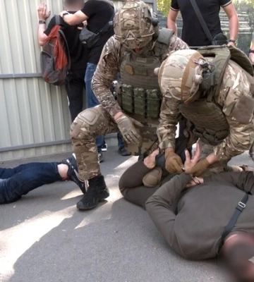 Правоохоронці заблокували дві схеми нелегального переправлення осіб через держкордон