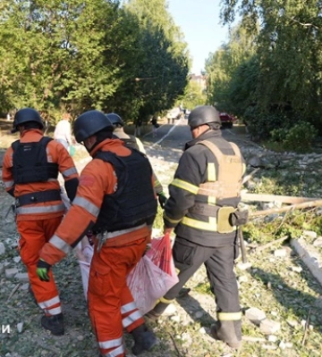 Ворог обстріляв пансіонат для людей похилого віку у Сумах