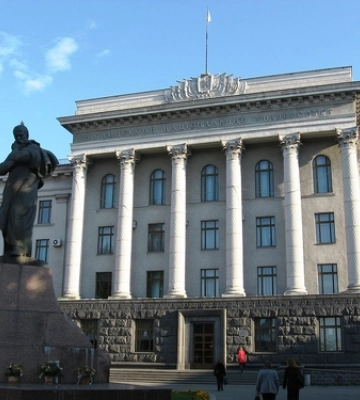 Луцький університет розірвав угоду зі столичною компанією на понад 1 мільйон гривень