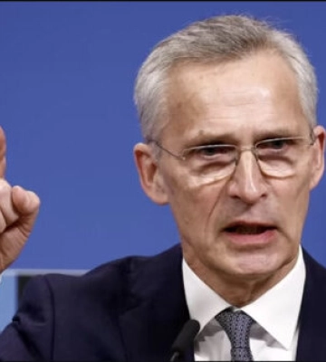 Столтенберг: Чем больше оружия мы дадим Украине, тем быстрее наступит мир