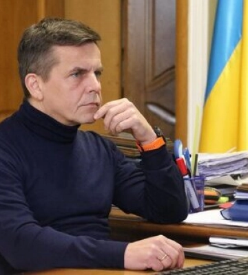 Міський голова Житомира Сухомлин достроково склав повноваження