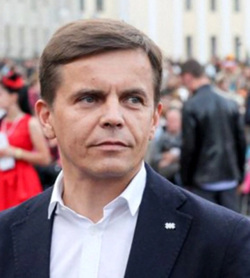 Мер Житомира Сухомлин достроково склав повноваження