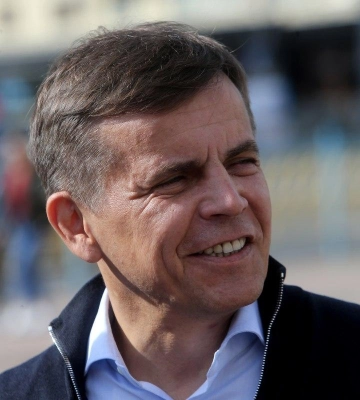 Мер Житомира Сухомлин достроково склав повноваження