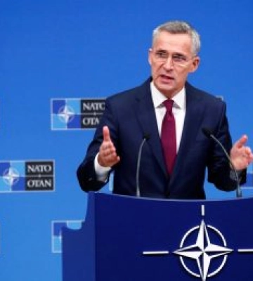 Столтенберг: Що більше зброї дамо Україні, то швидше настане мир