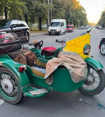 У Рівному в ДТП травмувалось подружжя пенсіонерів