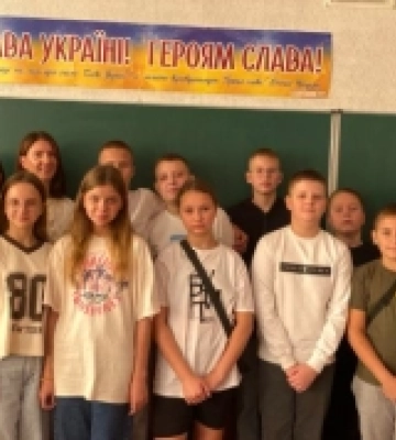 Семикласники Луцького ліцею №24 дізналися, як діє російська пропаганда та як перевіряти фейки. ФОТО
