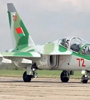 В Україну з білорусі залетів військовий літак Як-130 - &quot;Гаюн&quot;