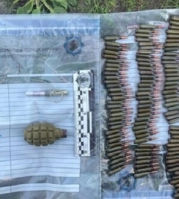 На Рівненщині чоловік торгував боєприпасами, на виходячи із СІЗО