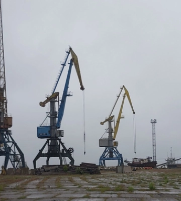 Поліцейські Білгород-Дністровського району розшукують родичів літньої жінки