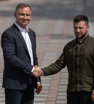 Чому Польща почала згадувати Волинську трагедію і як риторика влади Польщі змінюється щодо України