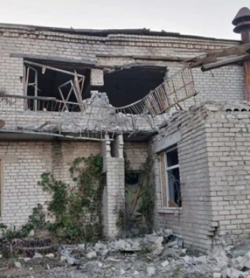 Росіяни обстріляли будівлю дитсадка на Херсонщині