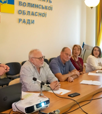 У Луцьку обрали директорів двох обласних медзакладів: хто став переможцем конкурсу