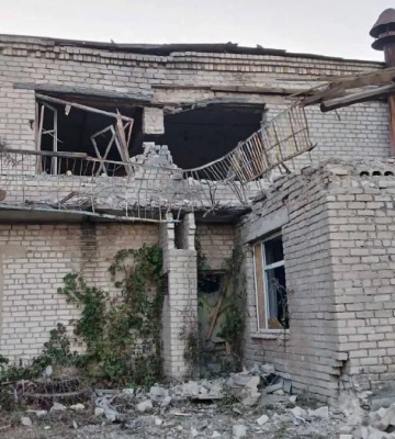 Росіяни обстріляли будівлю дитсадка на Херсонщині
