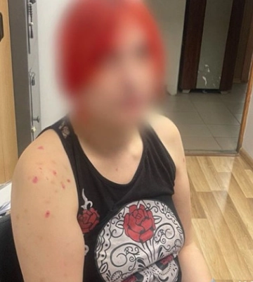 В Киеве женщина ударила ножом новую девушку бывшего