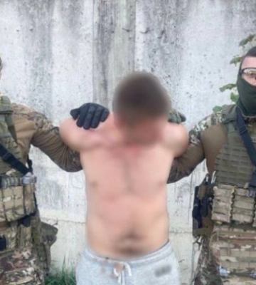 На Київщині затримали чоловіка, який влаштував хаотичну стрілянину у магазині