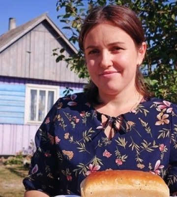 Волинська гастрофішка: господиня показала, як пече &quot;хліб з чорнушкою&quot; за давнім рецептом