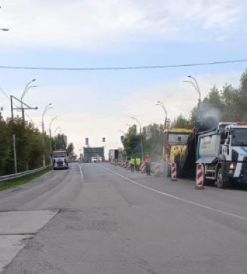 Закарпатські прикордонники виявили старовинну скрипку на кордоні з Угорщиною