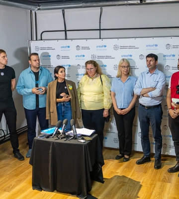 Зміцнюємо міжнародне співробітництво: Запоріжжя відвідали представники ЮНІСЕФ та посли європейських держав