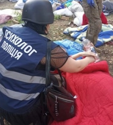Росіяни вдарили КАБом по будинку літніх людей у Сумах: є поранені і загиблий
