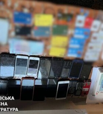 Ошукали військовослужбовців: на Харківщині поліція викрила групу шахраїв