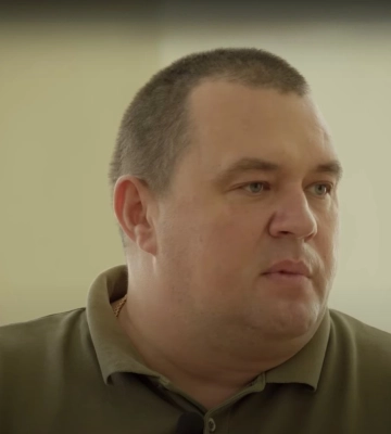 Тяжело, но справляется: начальник Одесского ТЦК рассказал о зарплате и работе (видео)