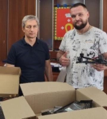 Ковельська громада передала FPV-дрони захисникам на передову