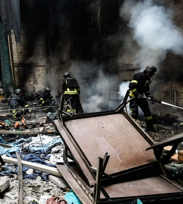 Ворог обстріляв селище на Херсонщині - загинула 80-річна жінка, її донька поранена