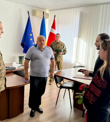 Рідним полеглого захисника з Луцька вручили його орден Рідним полеглого захисника з Луцька вручили його орден