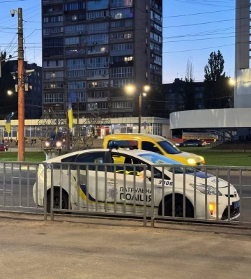 Стрілянина у Кривому Розі: поліція проводить спецоперацію для затримання підозрюваних у злочині