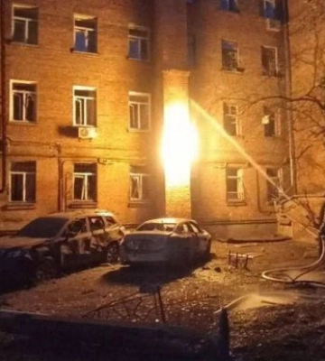 Київ атакували «шахеди» — внаслідок падіння уламків сталась розгерметизація газової труби у будинку, фото
