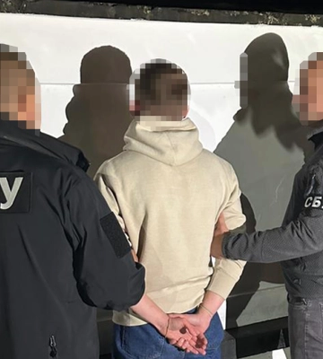 На Прикарпатті затримали чоловіка, котрий переправляв ухилянтів за кордон. ФОТО