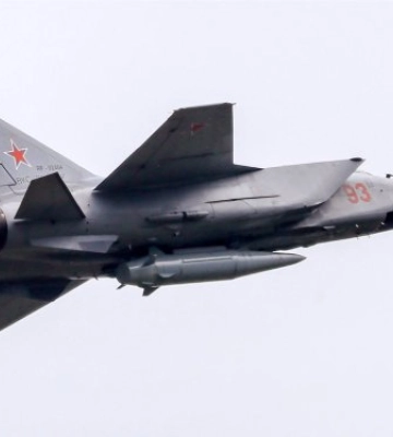 В Киеве слышали взрывы после пуска &quot;Кинжалов&quot; на Староконстантинов: детали ракетной атаки ВС РФ